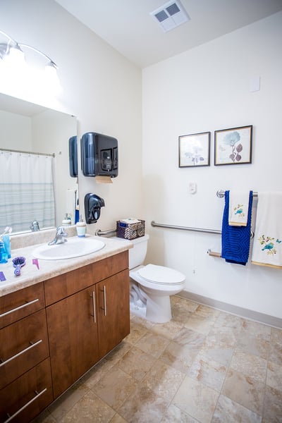 Palms_at_La_Quinta_Bathroom_2-1