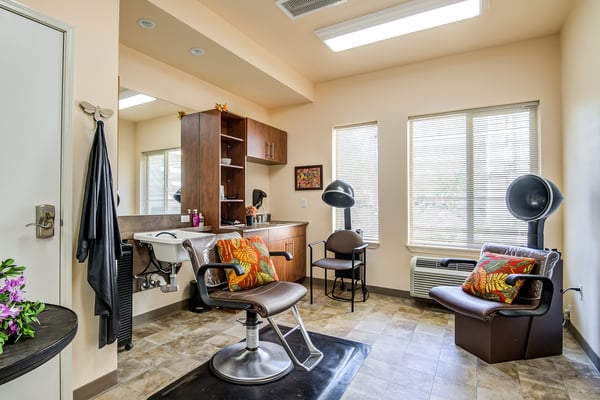 Palms_at_La_Quinta_Hair_Salon_2-1