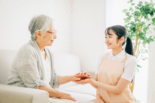 Assisted Living vs. Memory Care: How to Choose the Right Level of Care
